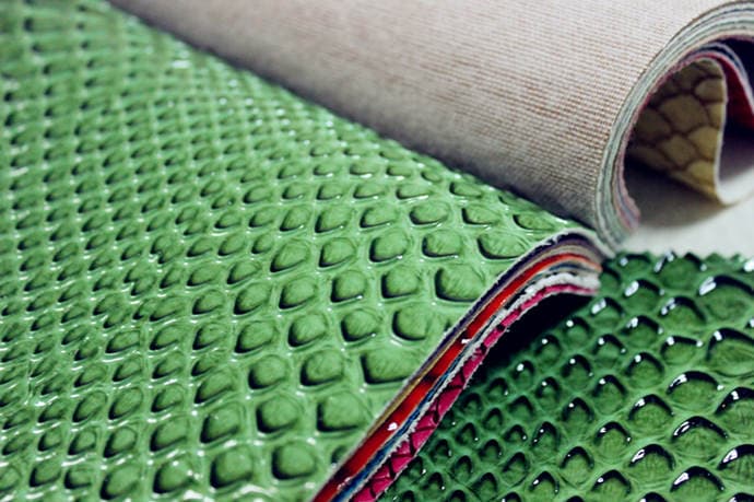 New shiny design synthetic snake leather